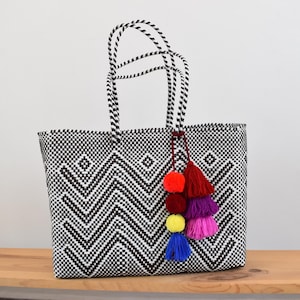 Bolsa Grande 45*35*14 cm Bolsa mexicana tejida a mano con plástico reciclado - Hermosa Bolsa de Playa - Bolsa de mercado - Manejamos Mayoreo
