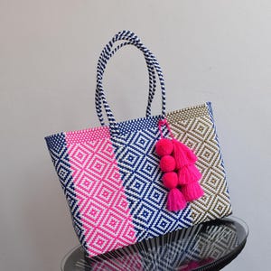 Große Tasche 45*35*14 cm Mexikanische Tasche handgewebt aus recyceltem Kunststoff - Schöne Strandtasche - Markttasche - Wir kümmern uns um den Großhandel