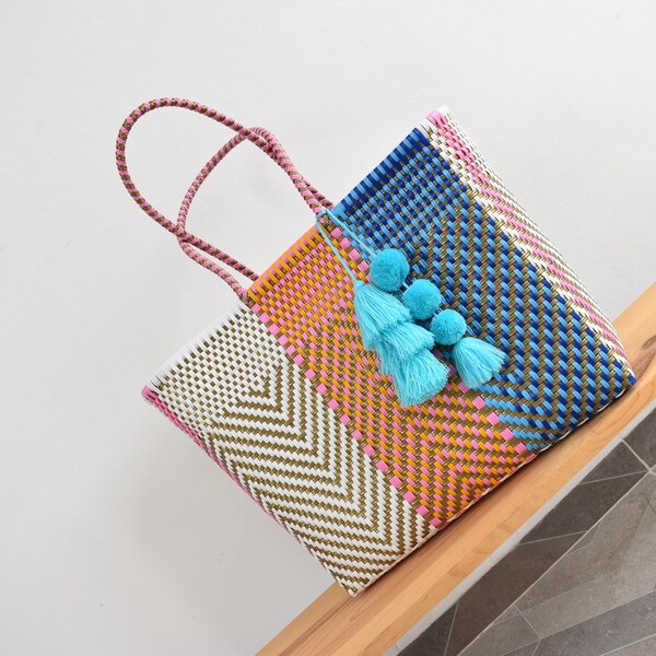 1 canasta XL,  tejidas a mano. Para la playa o compras diarias, fácil de lavar.  Wholesale too!!   45*38*18  cm