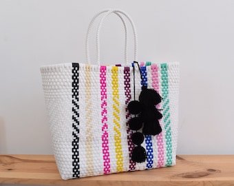 HANDWOVEN BAG from Mexico, BIG hand woven, includes pompom. For the beach or daily shopping, easy to wash. We handle wholesale!!