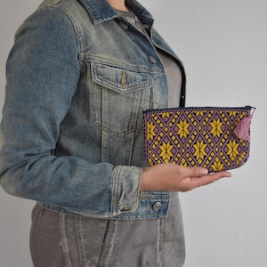 Little case. Mexican little bag Hand-embroidered Bag. Mexican Crossbody Bag. Handwoven case. Wholesale Too 21*13 cm We can combine shipping