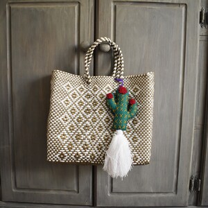 Small handwoven bag from Mexico. For the beach or daily shopping, easy to wash. Grocery-Beach Bag. We handle wholesale!!