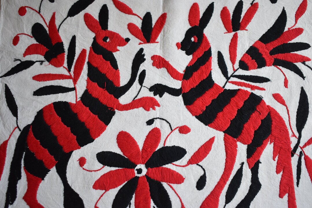 Individual Embroidered Folder. Individual Embroidered Tablecloth