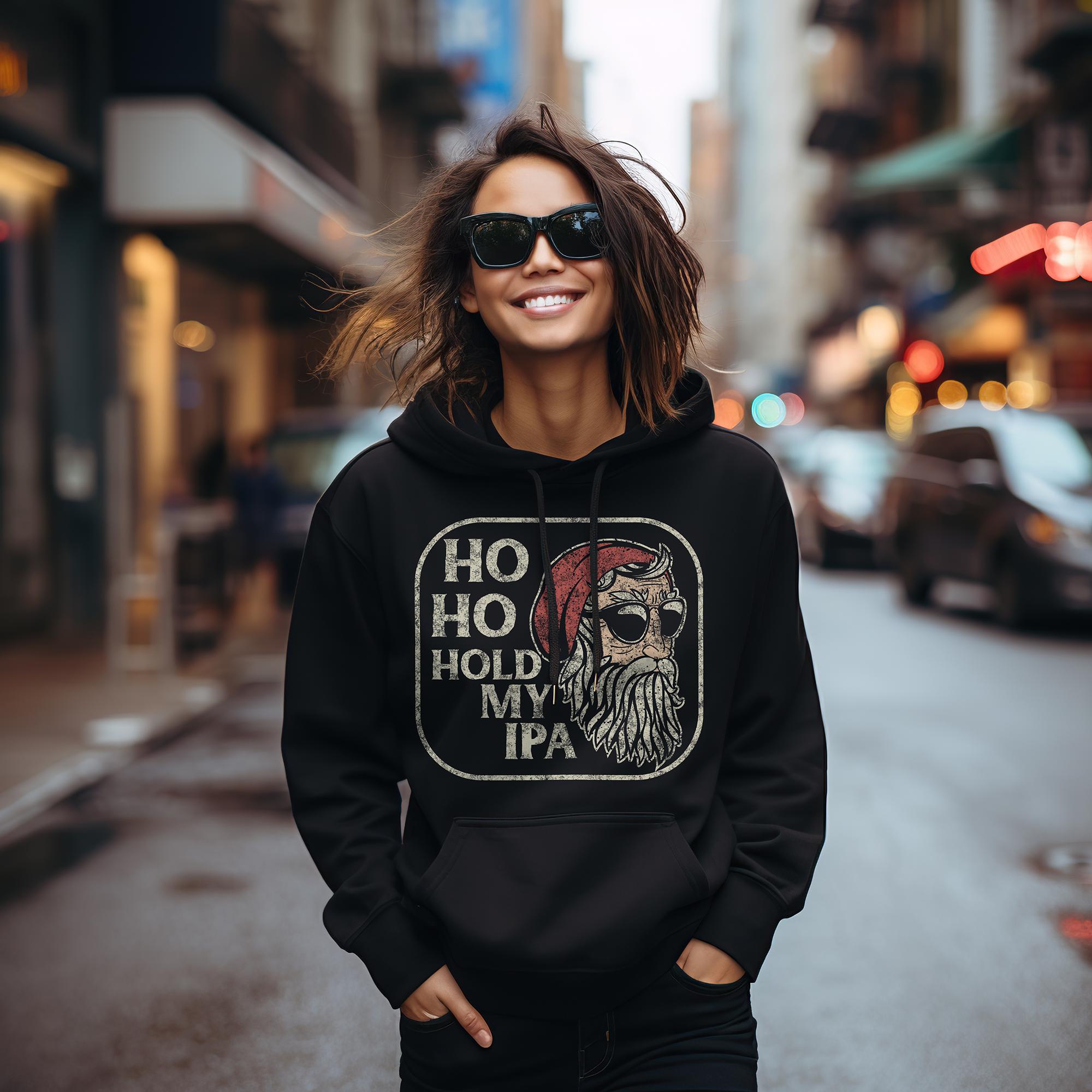 Hoppy Holiday Ho Ho Hold My Beer Mens Christmas Sweater - Foto 2