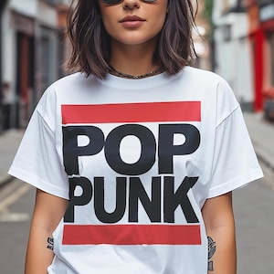 Camiseta de banda de pop punk, camiseta de nostalgia emo de ancianos, camiseta de rock alternativo de los años 2000 de Warped Tour, camiseta de It Wasn&#39;t a Phase Scene, regalo de merchandising de concierto