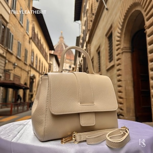 Italian Handmade Leather Bags For Women | Elegant Leather Tote From Florence | Made in Italy | Beige Leather Tote