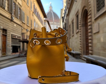 Italian Handmade Leather Bags For Woman l l Elegant Leather Tote From Florence, Bucket bag