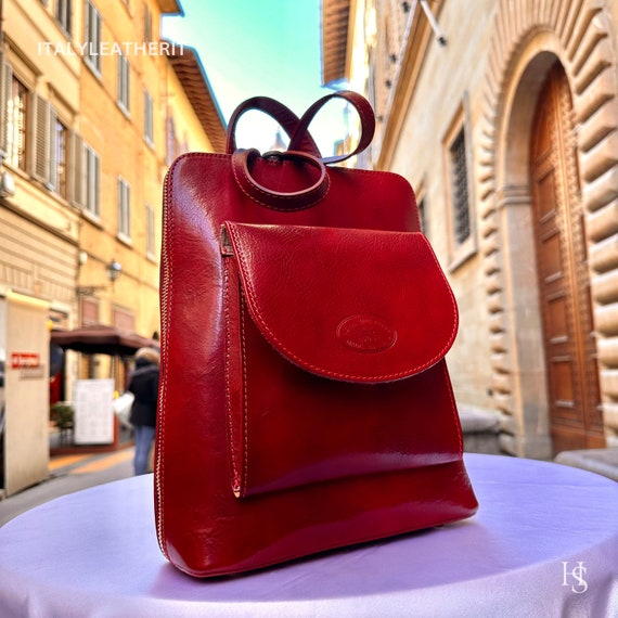 Italian Unisex Handmade Tuscan Leather Backpack From  display picture 3