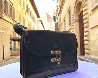 Italian Handmade Leather Bags For Women | Elegant Black Crossbody Bag From Florence | Daily Use