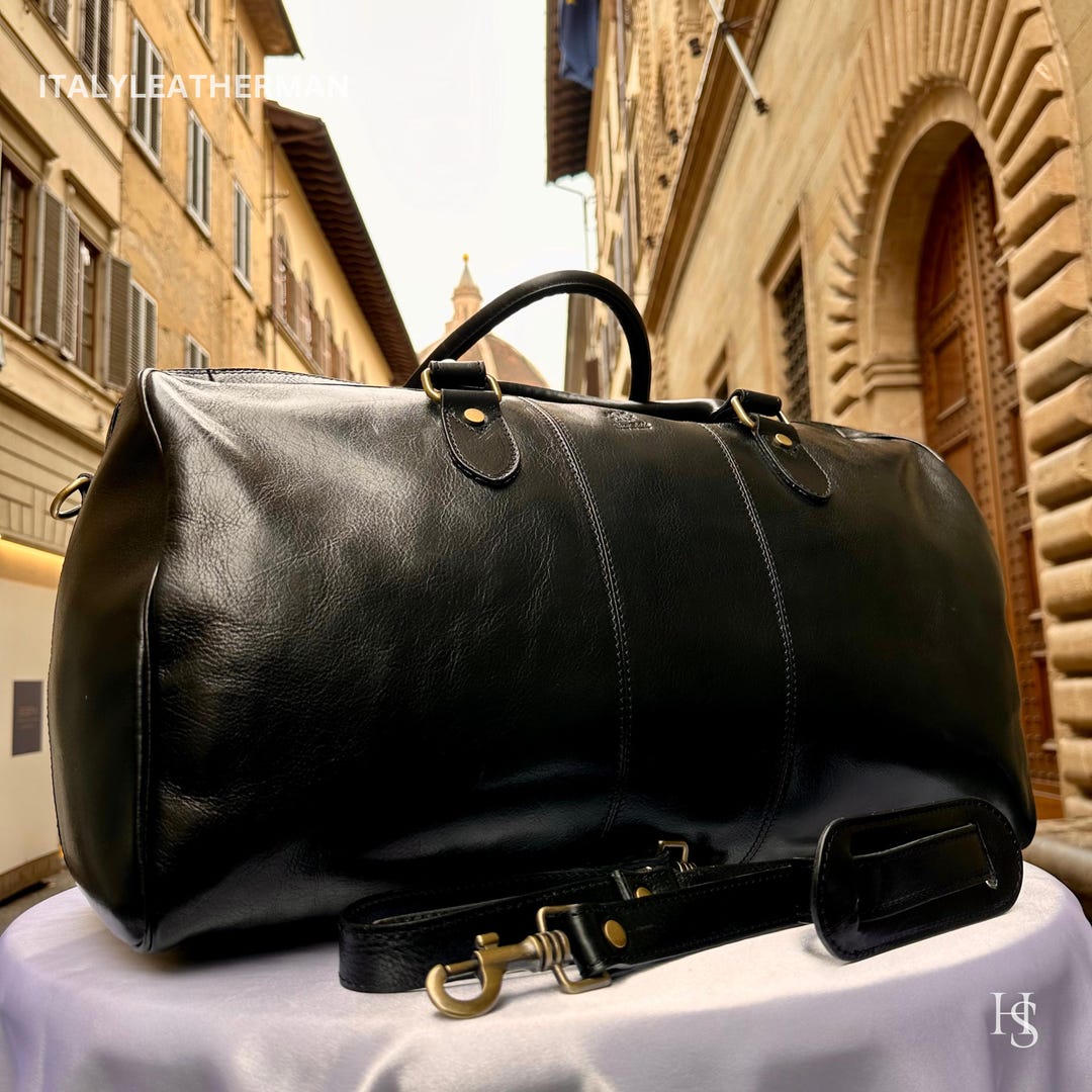 Italian Handmade Leather Travel Bags for Men Elevate Your Style