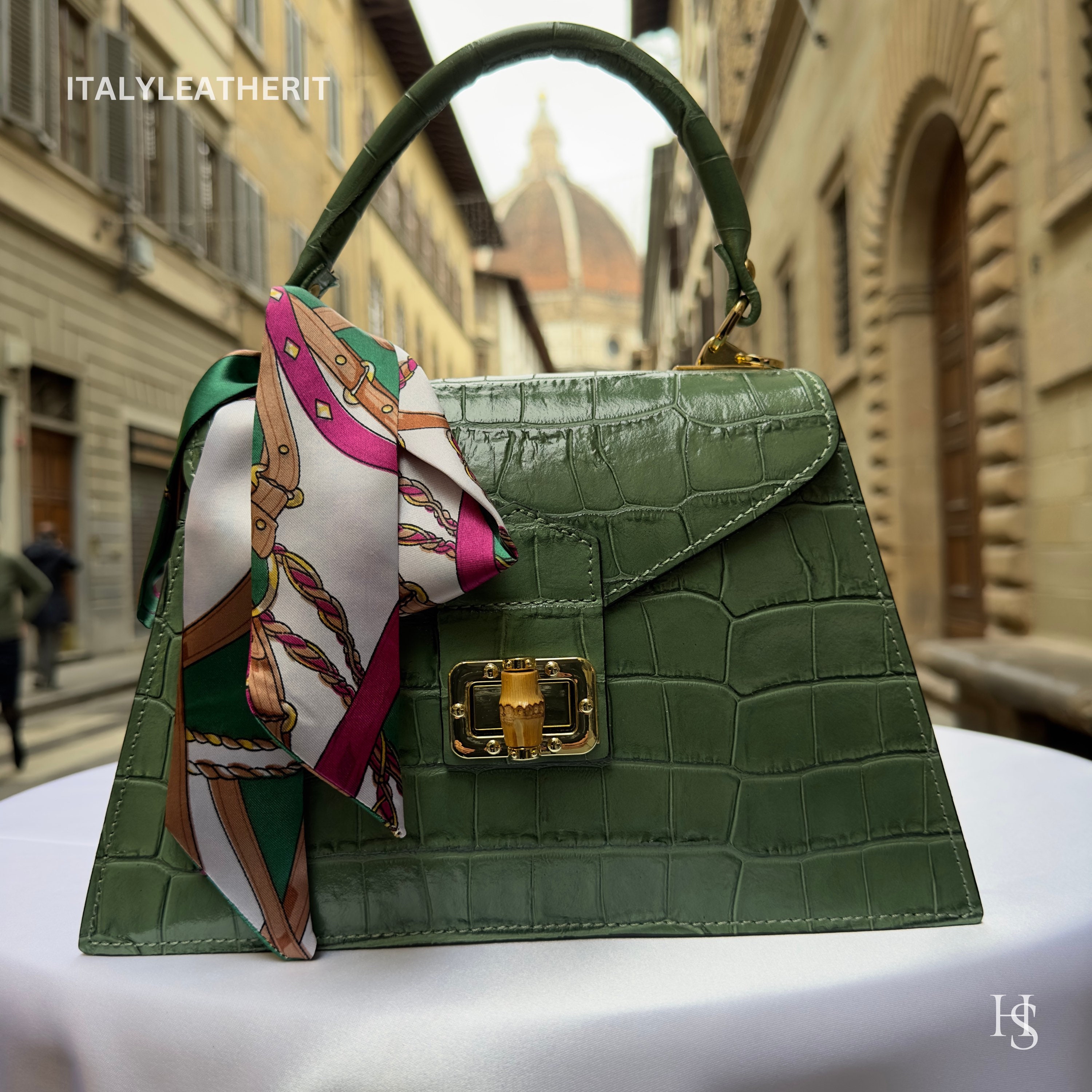 イタリア製ハンドメイドレザーバッグ（女性用）l l フィレンツェ