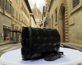 Italian Leather Tote Bag: Handmade Elegant Black Bag from Florence