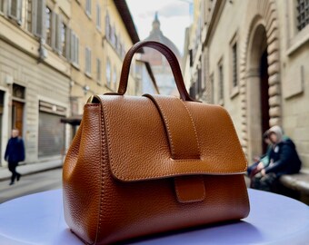 Italian Handmade Leather Bags For Woman l l Elegant Leather Tote From  Florence, brown leather bag