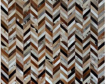 Handcrafted Cowhide Patchwork Rug: Genuine Leather, Felt Backing