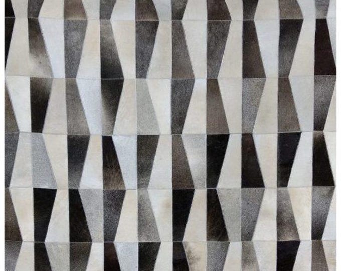 Handcrafted Cowhide Patchwork Rug: Genuine Leather, Felt Backing