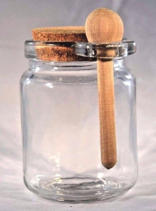 Creative Embossed Glass Spice Jar with Lid Spoon Peppercumin Box Kitchen  Salt Sugar Jar Food Grain Storage Kitchen Utensils New