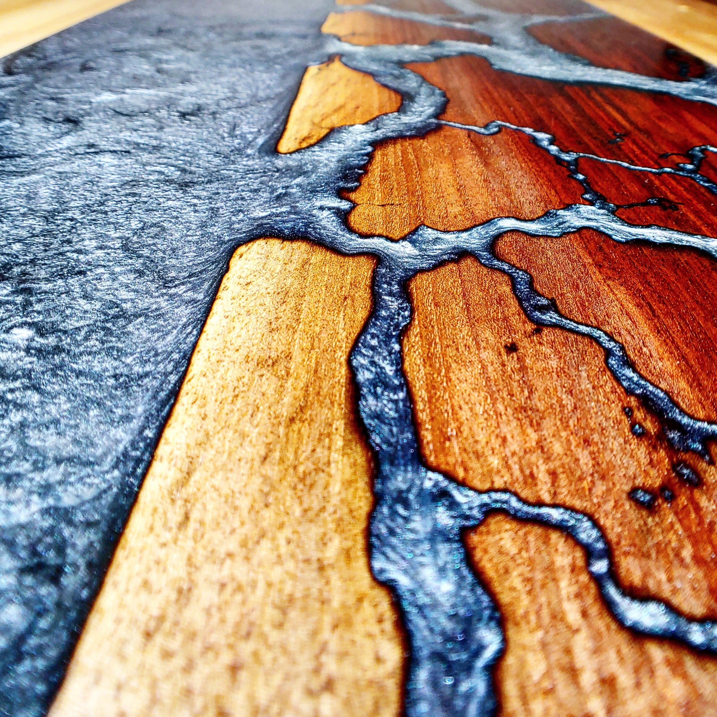 Burning Gaming Table, Epoxy Resin Wood Quartz Table, Home Decor