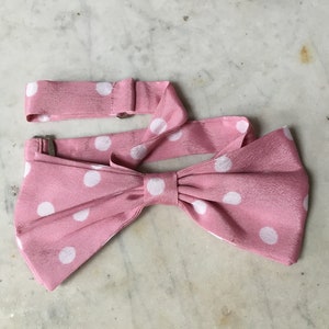 Vintage Pink and White Polka Dot Bow Tie