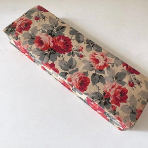 Scatola vintage grande rivestita in tessuto francese *Rosa*