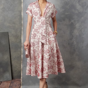 V1898 Sewing Pattern Misses&#39; Lined Dress Plunging neckline by Badgley Mischka Vogue 1898 FF NEW Sizes 8-16/16-24 31664522034 31664522041