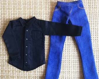 Set di vestiti per bambole fatto a mano con camicia nera e pantaloni e jeans per bambole da 12 pollici
