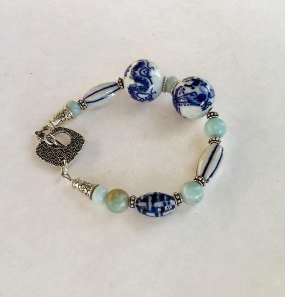 Bracelet En Porcelaine Avec Motifs Bleus – Style Minimaliste, Sans Emballage