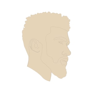 K&ouml;nnte beinhalten: Eine Linienzeichnung eines Personenkopfes und der Schultern mit Bart und kurzen, lockigen Haaren. Die Zeichnung ist in beige Farbe vor einem wei&szlig;en Hintergrund.