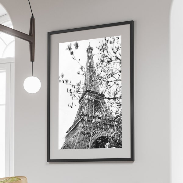 Black and White Eiffel Tower Print, Paris Photography Wall Art, Black and White Fashion Art, Printable Wall Art, Digital Download