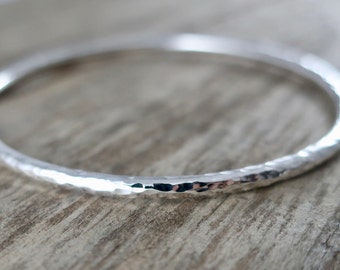 Hammered sterling silver bangle, chunky 3 mm stacking bracelet