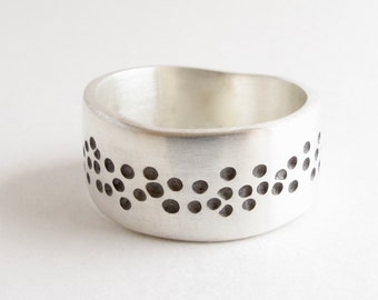 Handmade one of a kind recycled patterned sterling silver ring, size P (UK/Aus), 7.5 (US)