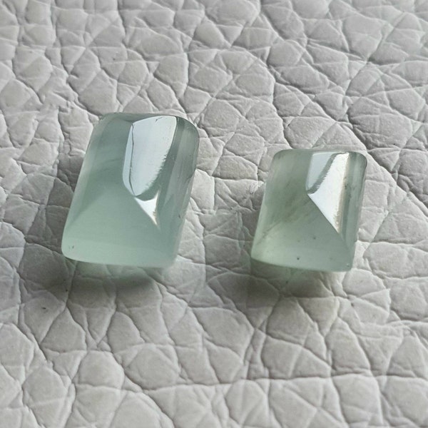 2pcs Lot Aquamarine Sugarloaf gemstone 12x8MM & 9x7MM. Natural Greenish aquamarine loose gemstone.