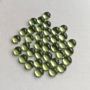 5pcs Lot Natural Peridot round cabochon. 4x4MM 5x5MM 6x6MM sizes. Peridot calibrated gemstone for jewelry. August birthstone