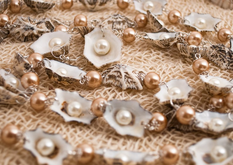Necklace of seashells in the form of stars \u2012 Earrings \u2012 Sea theme \u2012 Seashell Jewelry Set \u2012 Seashell necklace \u2012 Beads necklace \u2012 Beige color