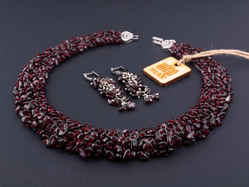 Garnet necklace \u2012 Gemstone necklace \u2012 Earrings \u2012 Garnet beads necklace \u2012 Crystal necklace \u2012 Natural garnet \u2012 Garnet necklace \u2012 Red