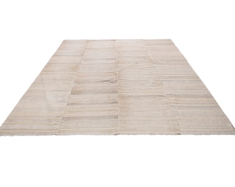 Large Vintage Neutral Hemp Rug 8x10 ft – 1990s Handwoven Anatolian Flatweave Area Rug for Sustainable & Minimalist Decor