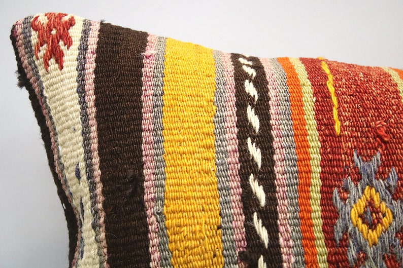 Cushion,Kilim Pillow,Turkish vintage kilim pillow Kilim Pillow Cover 16x24 Turkish Pillow,Lumber Pillow