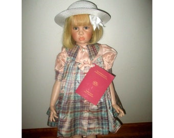 Hildegard Gunzel Binella 28" poseable blonde poppenpop MIB met COA #44/750