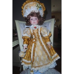 William tung doll maker shop