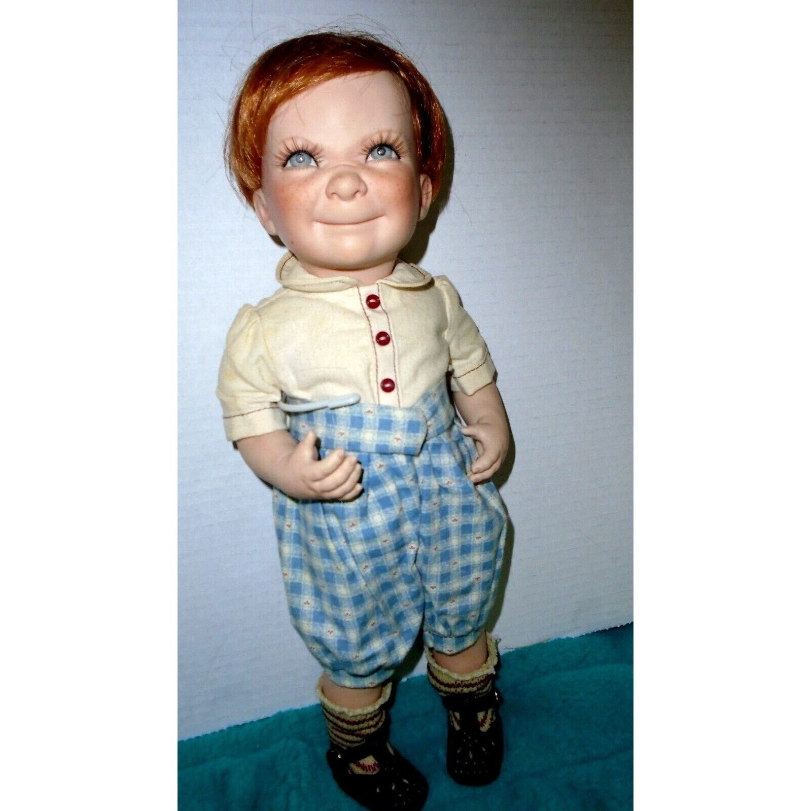 Linda steele top porcelain dolls