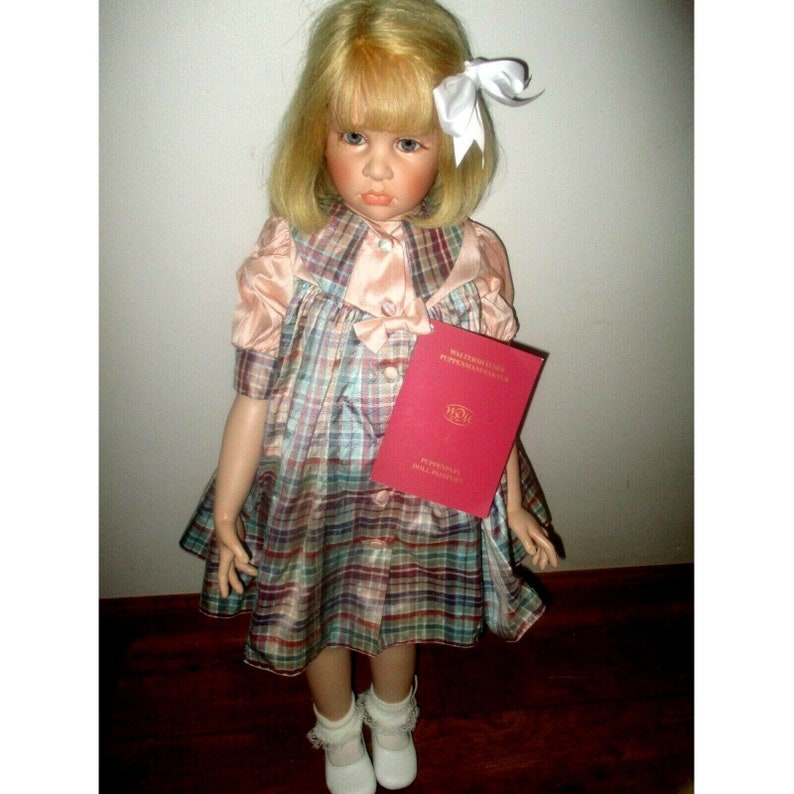 Hildegard Gunzel Binella 28 Poseable Blonde Puppen Doll MIB w/COA 44/750 image 5