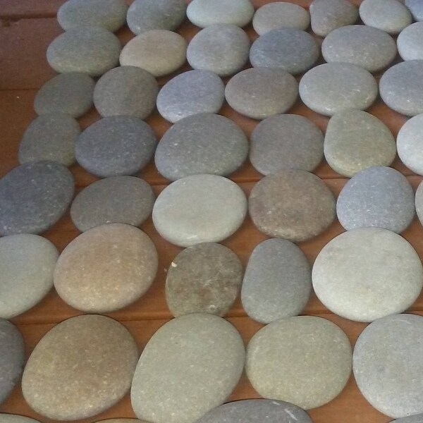70 Smooth Beach Stones 2  1/2" - 3"  Wedding,Painting, Crafts, Decor