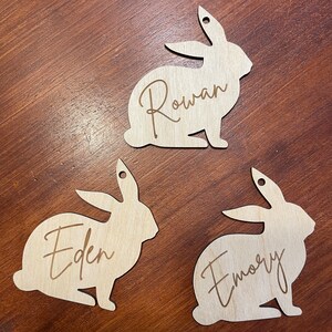 Etiquetas de cesta de Páscoa, etiqueta personalizada de cesta de Páscoa de coelhinho, nome personalizado do cartão de lugar de Páscoa, pingente de nome de cesta de Páscoa