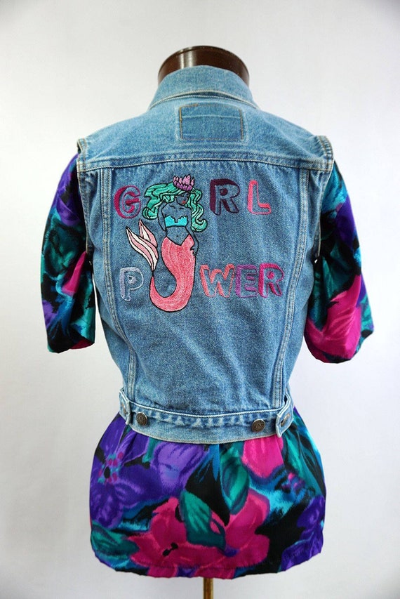 The Heidi: 90s Vintage Denim Button Arizona Jean V