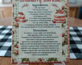 Spring And Summer Kitchen Decor, Vintage Look Strawberry Sign, Canvas Wall Hanging