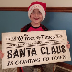 Santa Claus Is Coming To Town Christmas Decor, Large Christmas Sign, Holiday Wall Decor, Wood Christmas Decoration, Farmhouse Christmas Sign