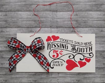 Valentine's Decorations, Valentine's Day Sign, Kissing Booth Wood Sign, Valentine Home Decor, Vintage Style Valentine Signs With Red Hearts