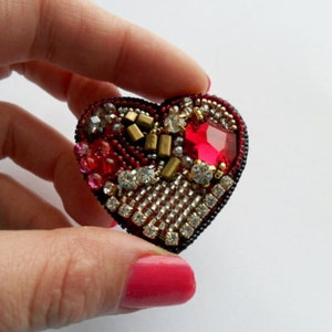 Handmade Beaded Heart Brooch: Rhinestone Embroidered Love Jewelry