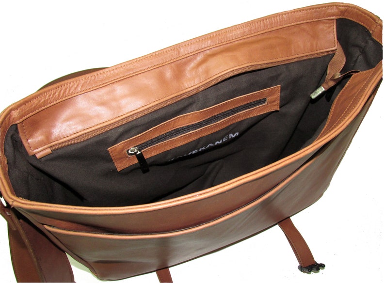 Computer shoulder bag Handmade leather messenger bag. Laptop bag