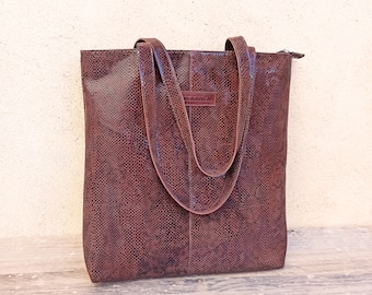 Brown shopper bag with animal print. Stylish leather shopping bag. Handmade leather shopper bag.