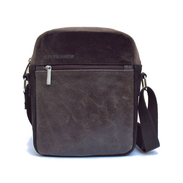 Umhängetasche für Männer aus Leder und Baumwolle. Messenger Bag aus gewaschener Baumwolle und Leder. Kleine Tasche für Männer, braun.